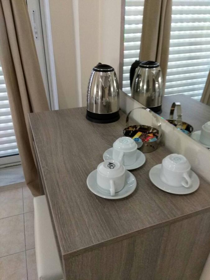 חניוטי Simotel Ermis מראה חיצוני תמונה